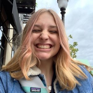 Meet your Posher, Eliza